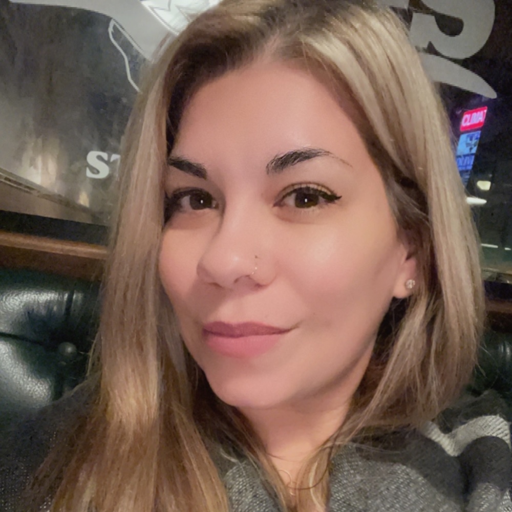 Meet your Posher, Cristina